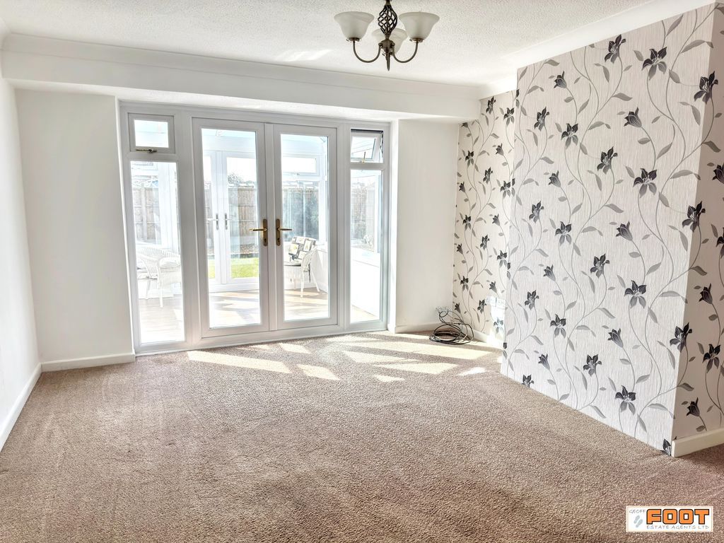 Property photo 2 of 15 Photo 7