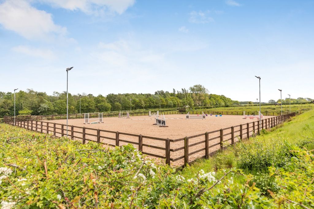 Additional image 26 of 7 bed equestrian for salePark Lane, Higher Walton, Warrington, Cheshire WA4