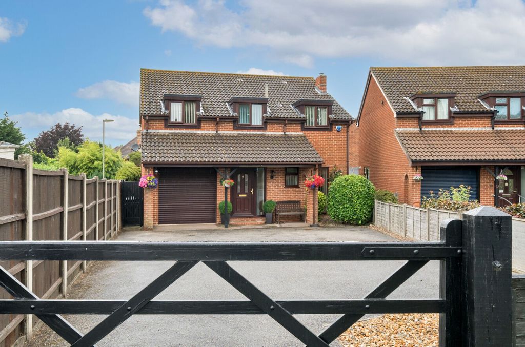 Property photo 1 of 20