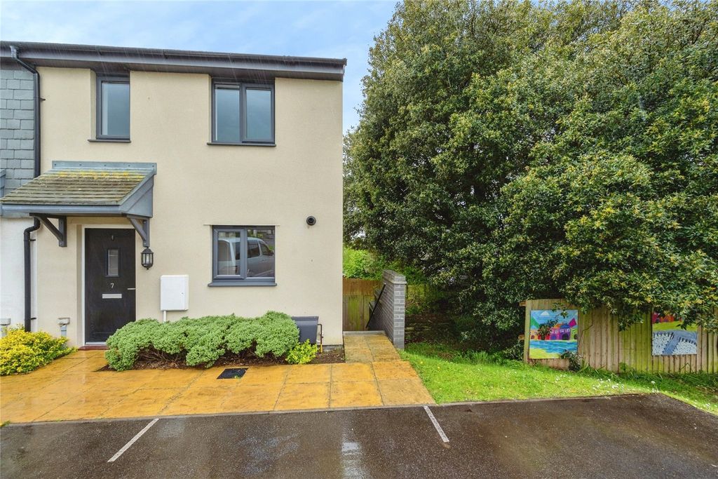 Property photo 1 of 16 Picture No. 02
