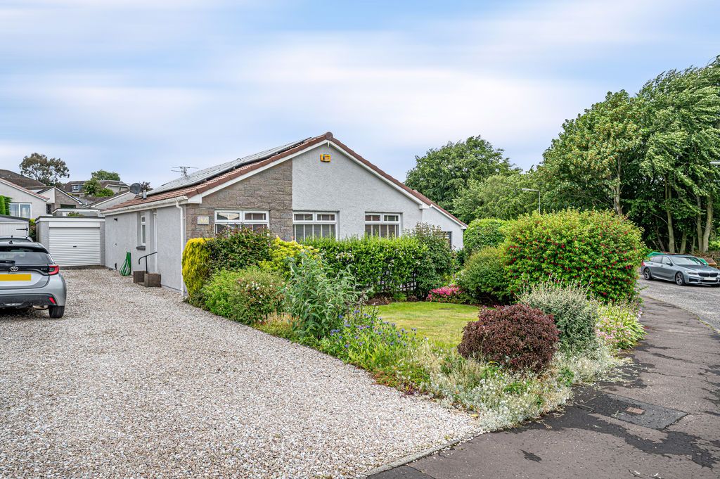Property photo 1 of 22 External