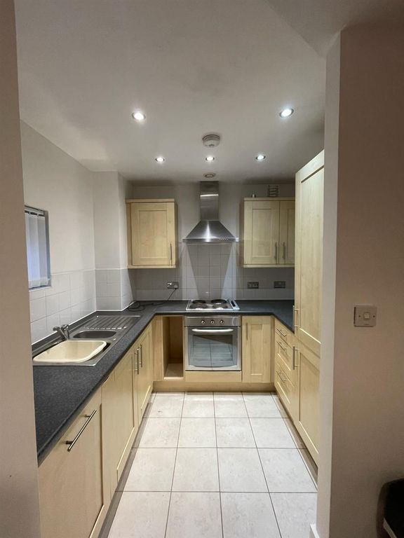 Property photo 3 of 6