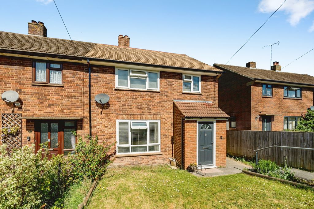 Property photo 1 of 21 23Woodfieldroad-31