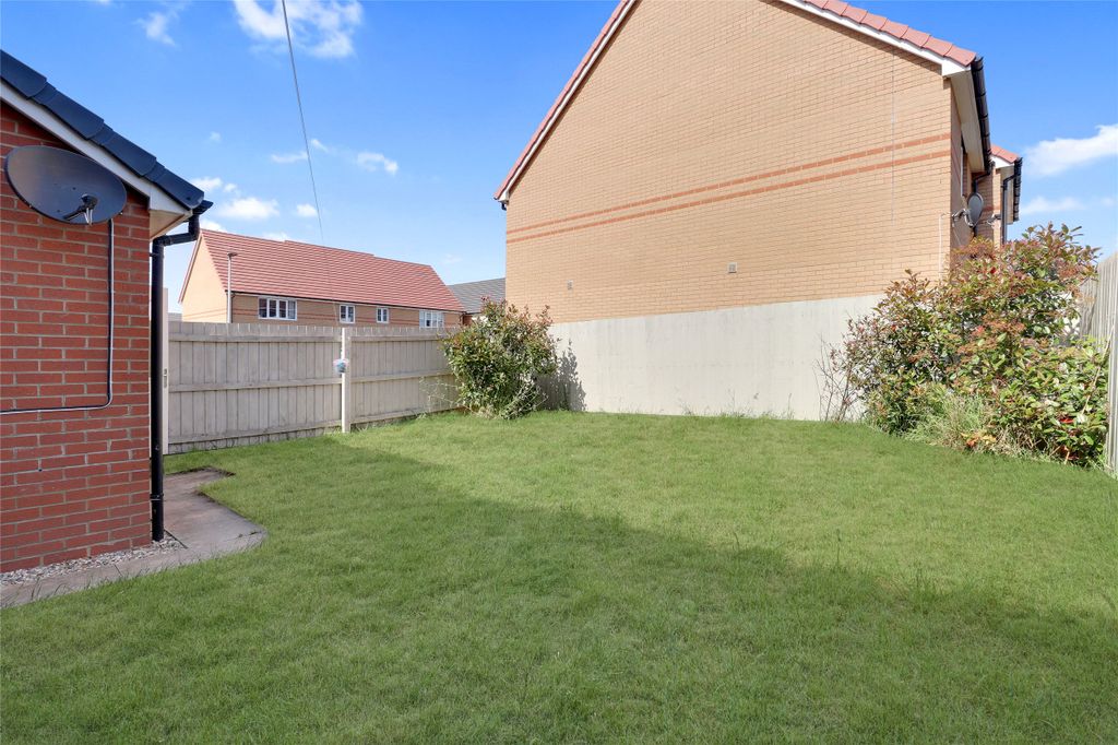 Property photo 2 of 11 Picture No. 11
