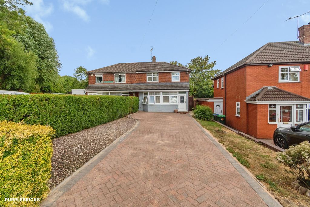 Property photo 1 of 28