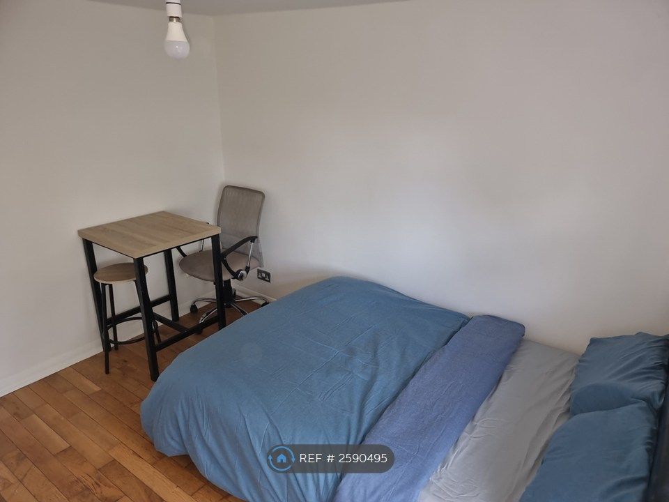 Property photo 2 of 4