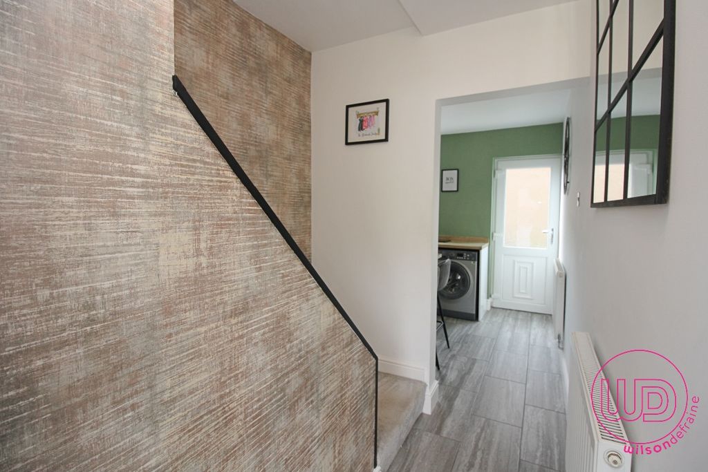 Property photo 3 of 23