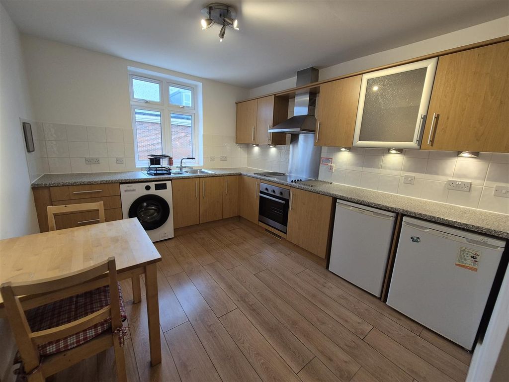 Property photo 3 of 18 20251107_134833.Jpg