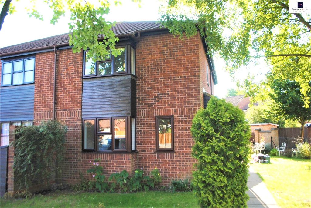 Property photo 1 of 7 Picture No. 17