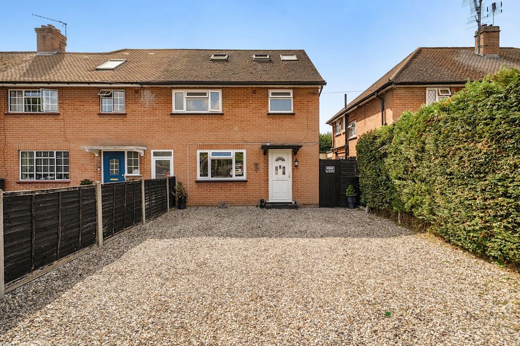 Property photo 1 of 18 External