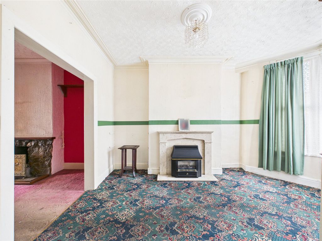 Property photo 3 of 22 Picture No. 07