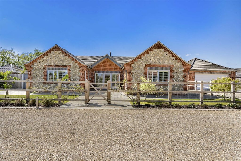 Property photo 1 of 27 11_79737.Jpg