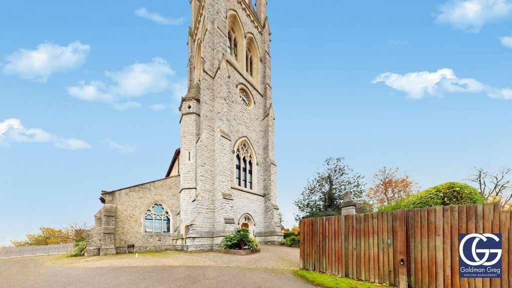 Property photo 3 of 20