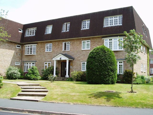 Property photo 1 of 4