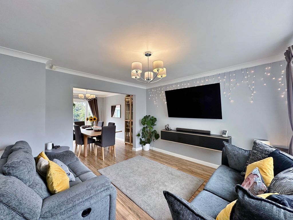 Property photo 3 of 22 Photo 4