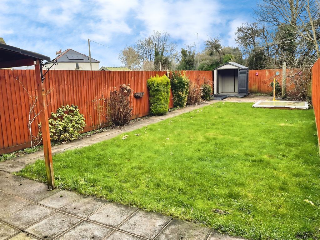 Property photo 2 of 15