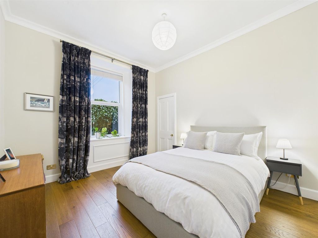 Property photo 3 of 19 Cam03782G0-Pr0249-Still017_Alt.Jpg