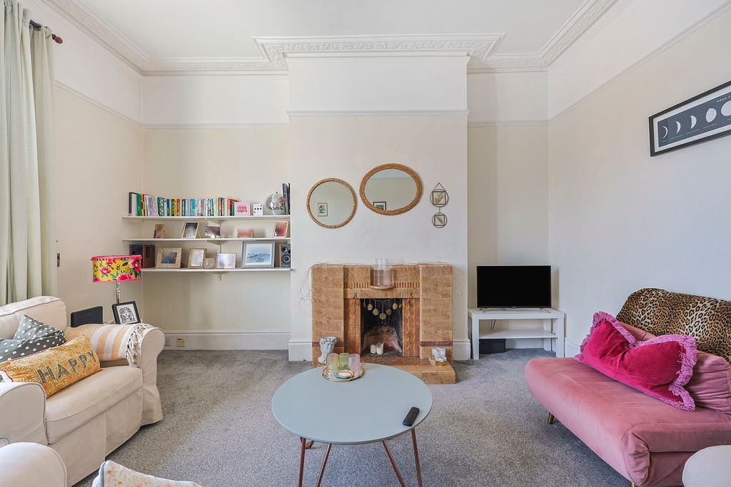 Property photo 3 of 12 Reception Room