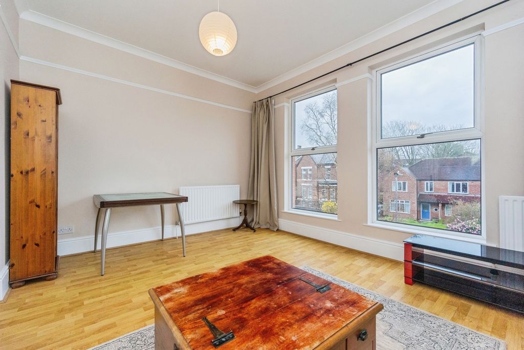 Property photo 3 of 17 Pbox-Img.Jpg