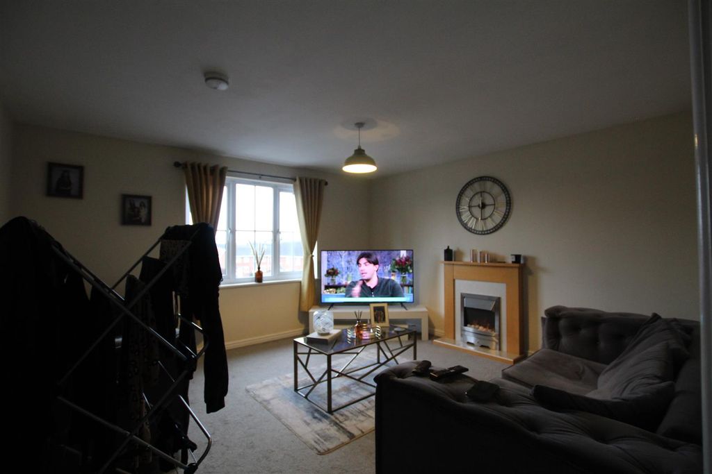 Property photo 3 of 7 Img_2313.Jpg