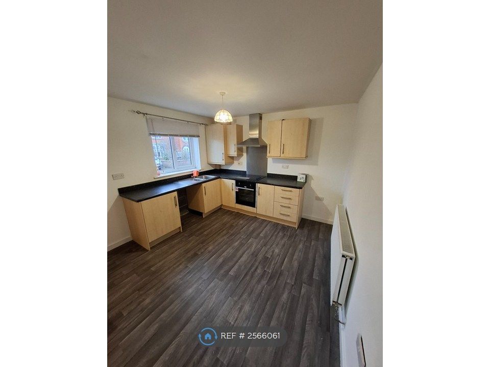Property photo 2 of 11 Kitchen Diner