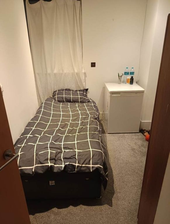 Property photo 2 of 2