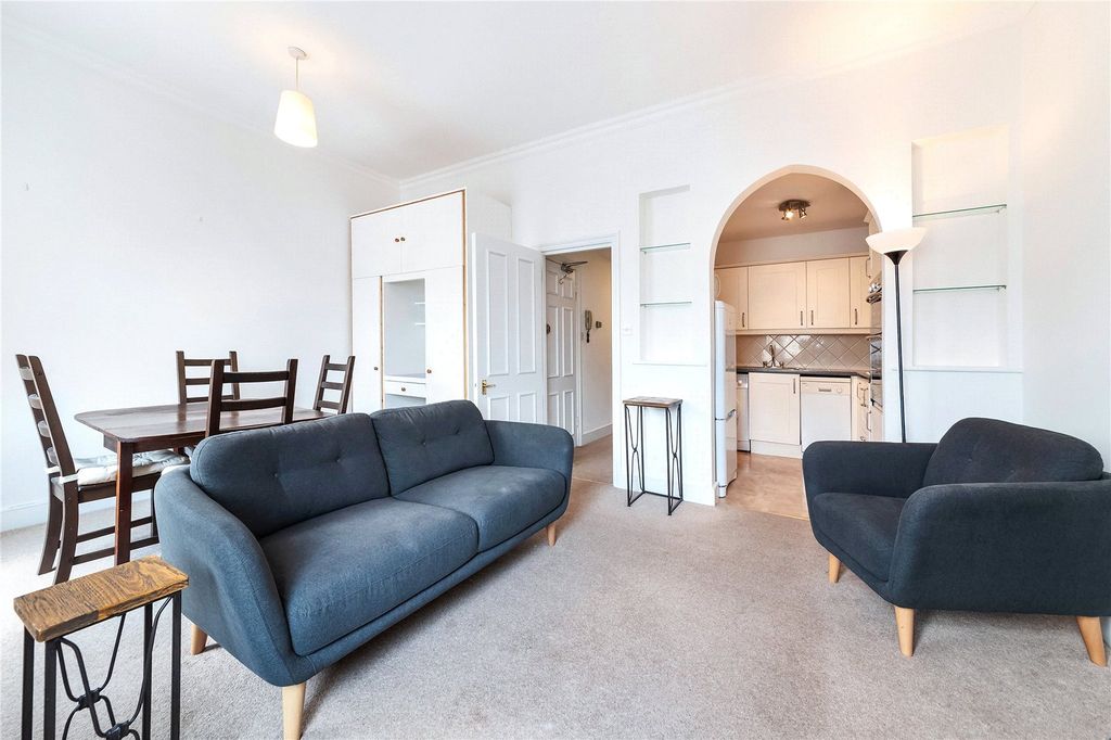 Property photo 3 of 9 Reception Room