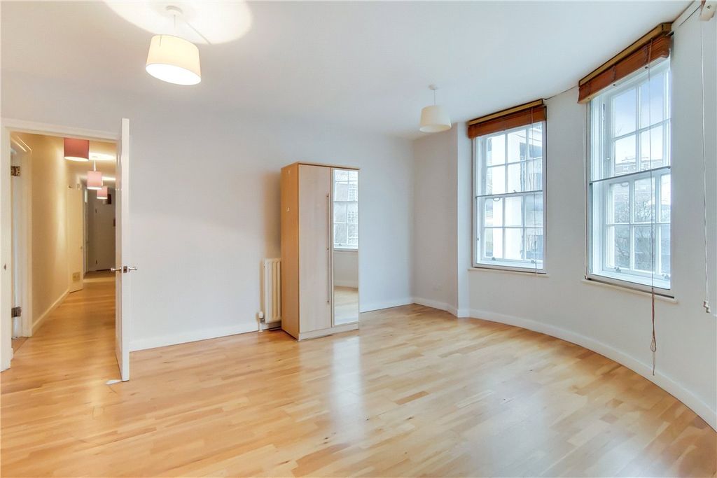 Property photo 1 of 14 Picture No. 12