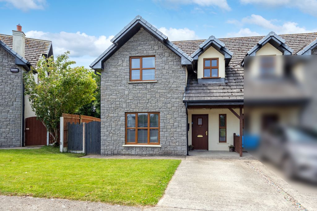Property photo 1 of 37