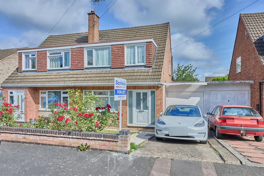 Property photo 1 of 10 Priory Wk Leicester Forest East.Jpg