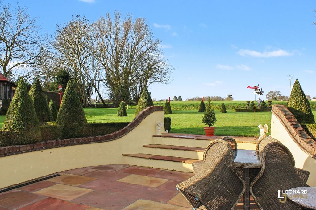 Property photo 3 of 36 Rear Garden