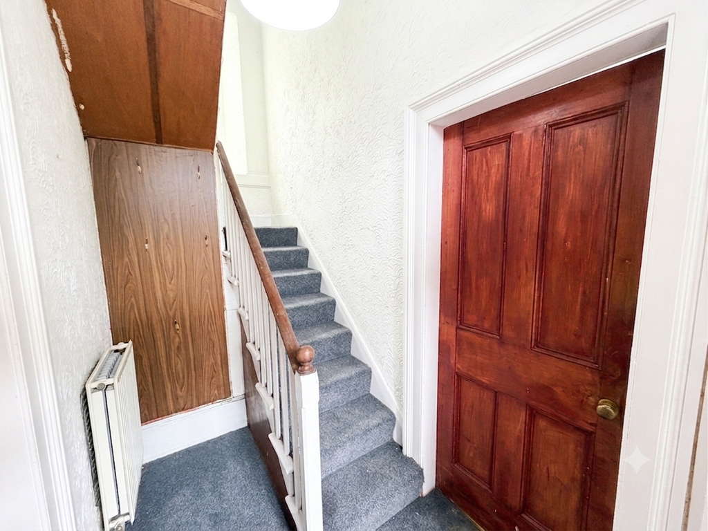 Property photo 3 of 24