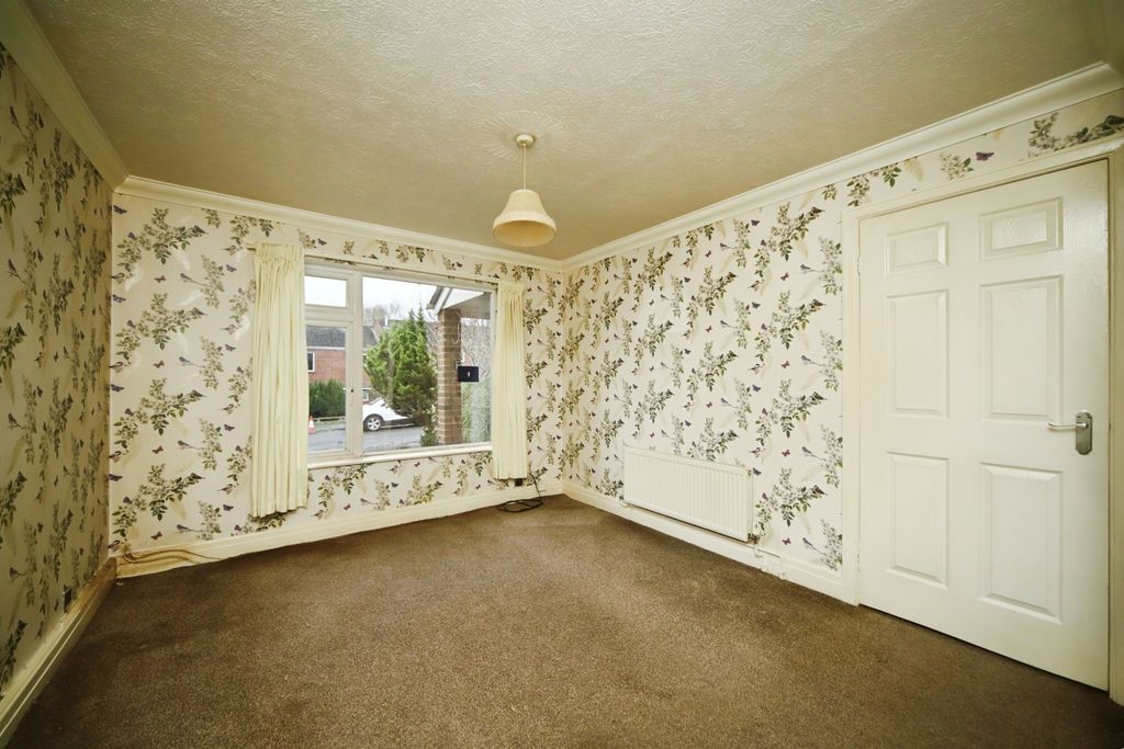 Property photo 3 of 16