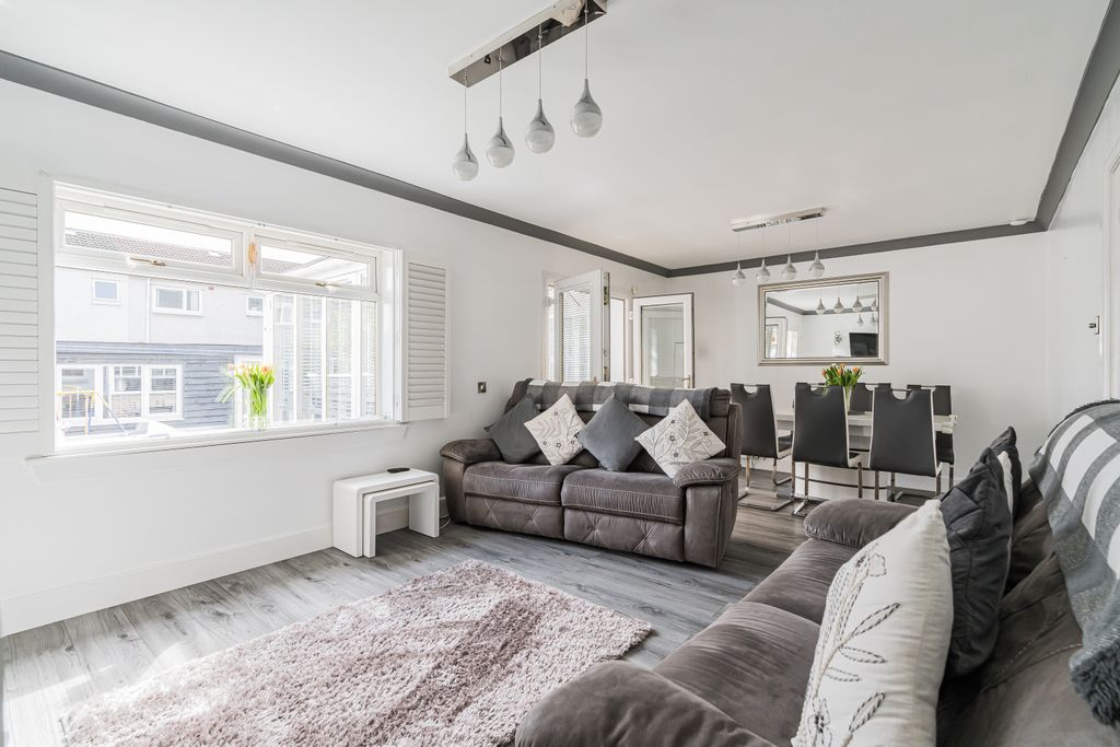 Property photo 2 of 24 Property Image 2