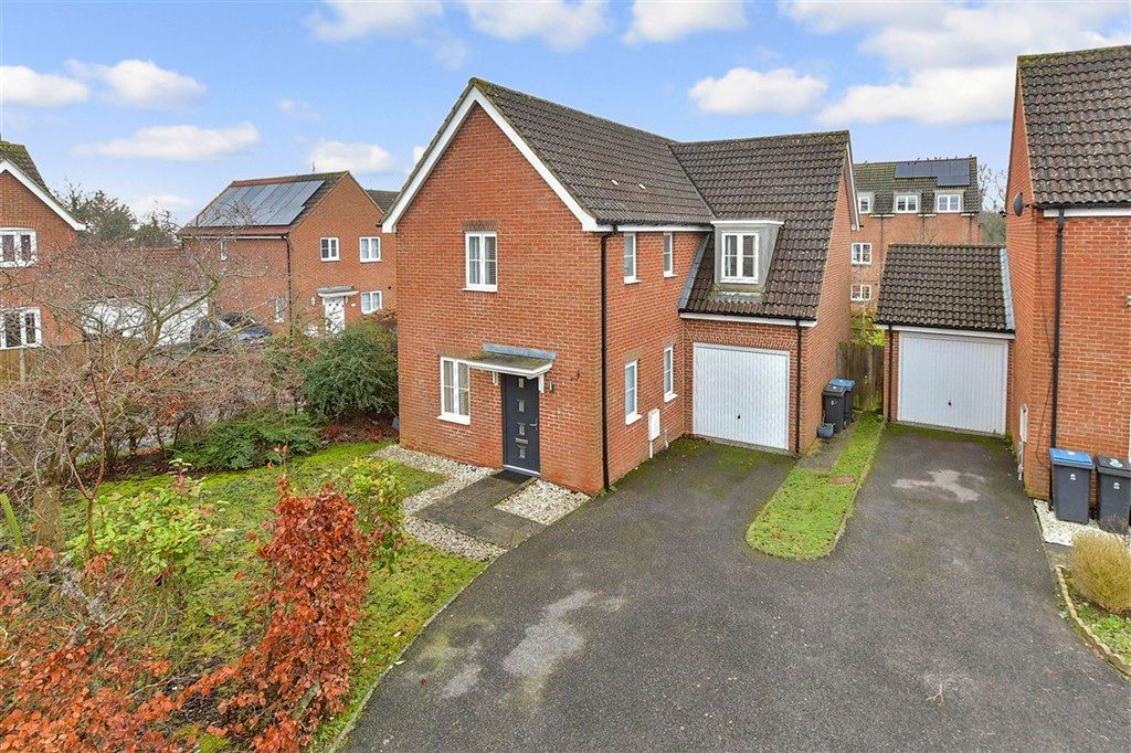 Property photo 1 of 16 Front (Web)