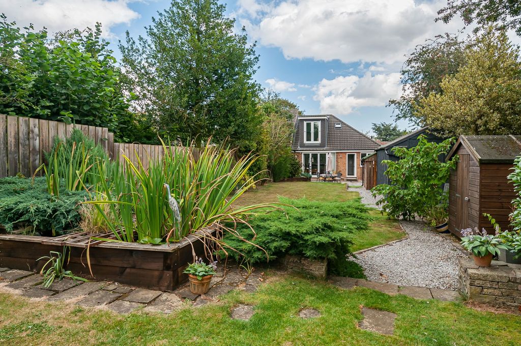 Property photo 1 of 24