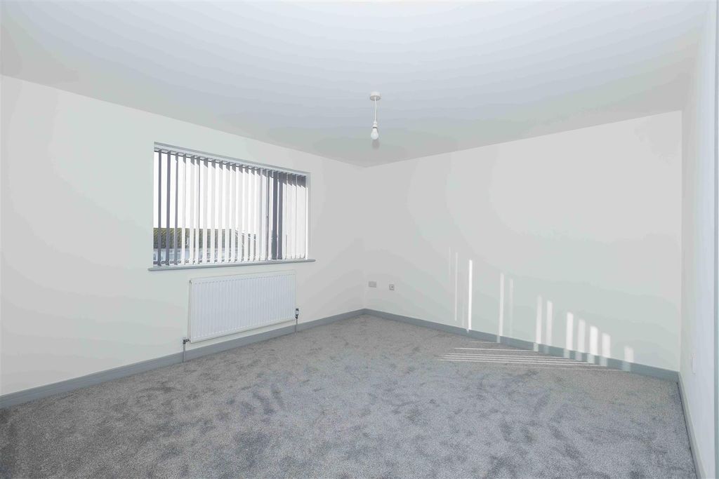 Property photo 3 of 7 Ashcroft_1.Jpg