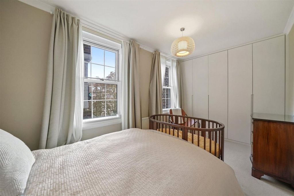 Property photo 3 of 18 Picture No. 24