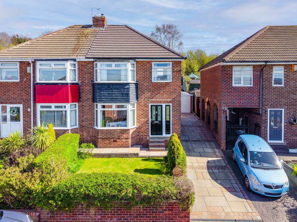 Property photo 1 of 35