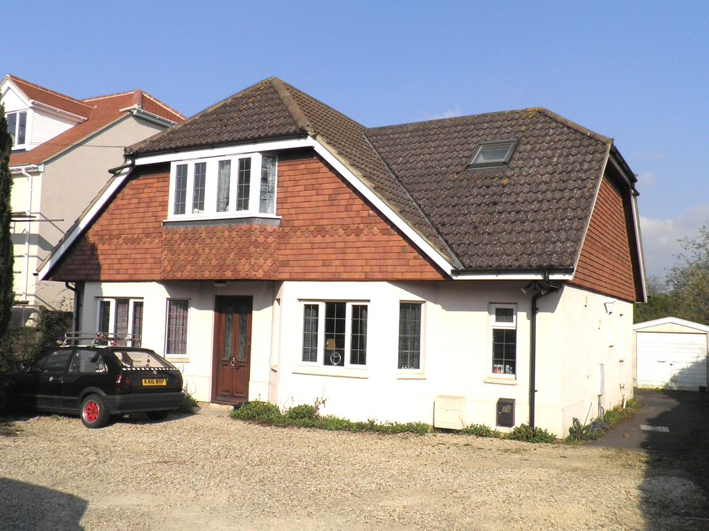 Property photo 2 of 7