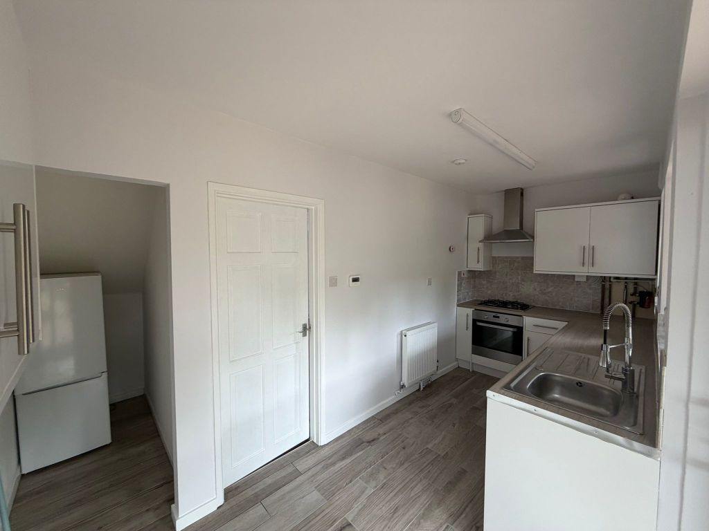 Property photo 3 of 11 Image
