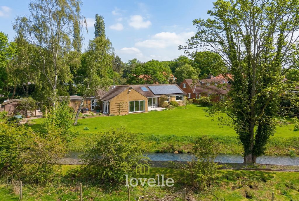 Property photo 2 of 57