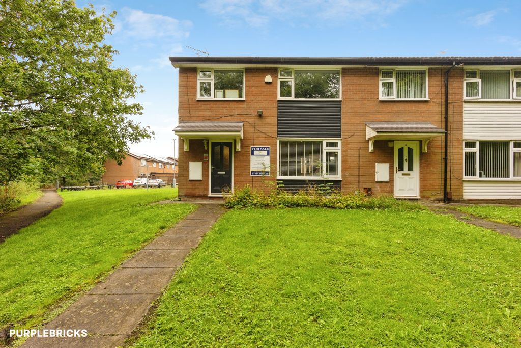 Property photo 1 of 28
