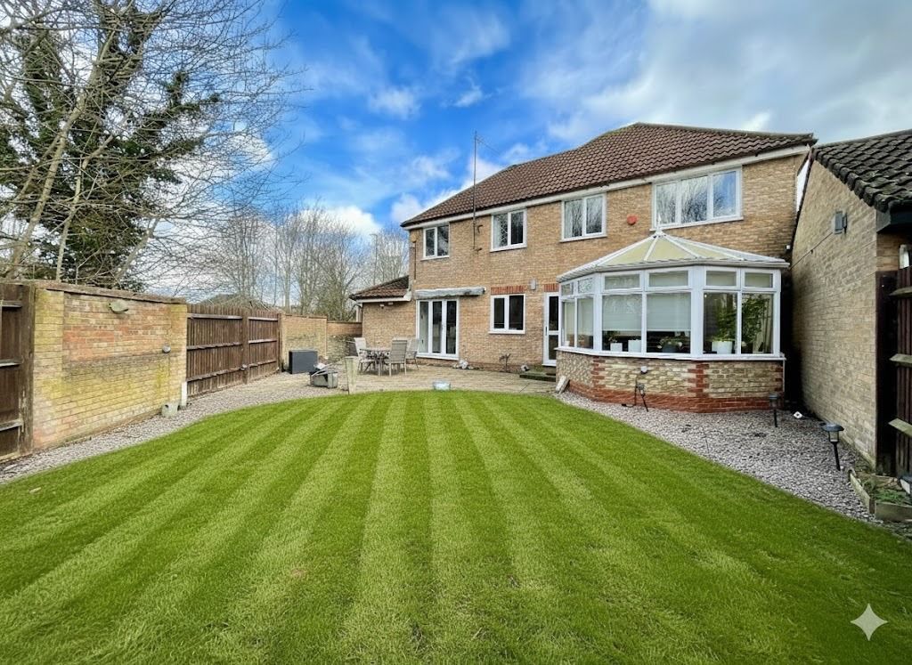 Property photo 2 of 12 4969842