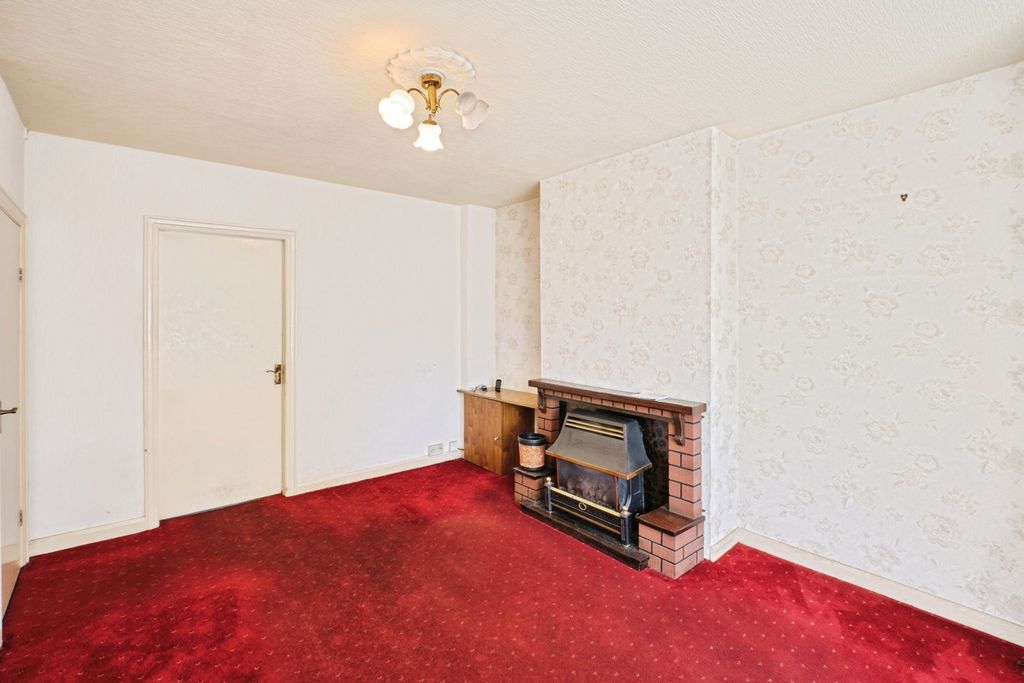 Property photo 2 of 20 Pbox-Img.Jpg