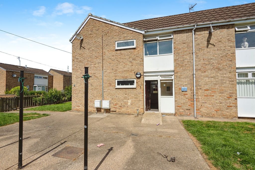 Property photo 1 of 5