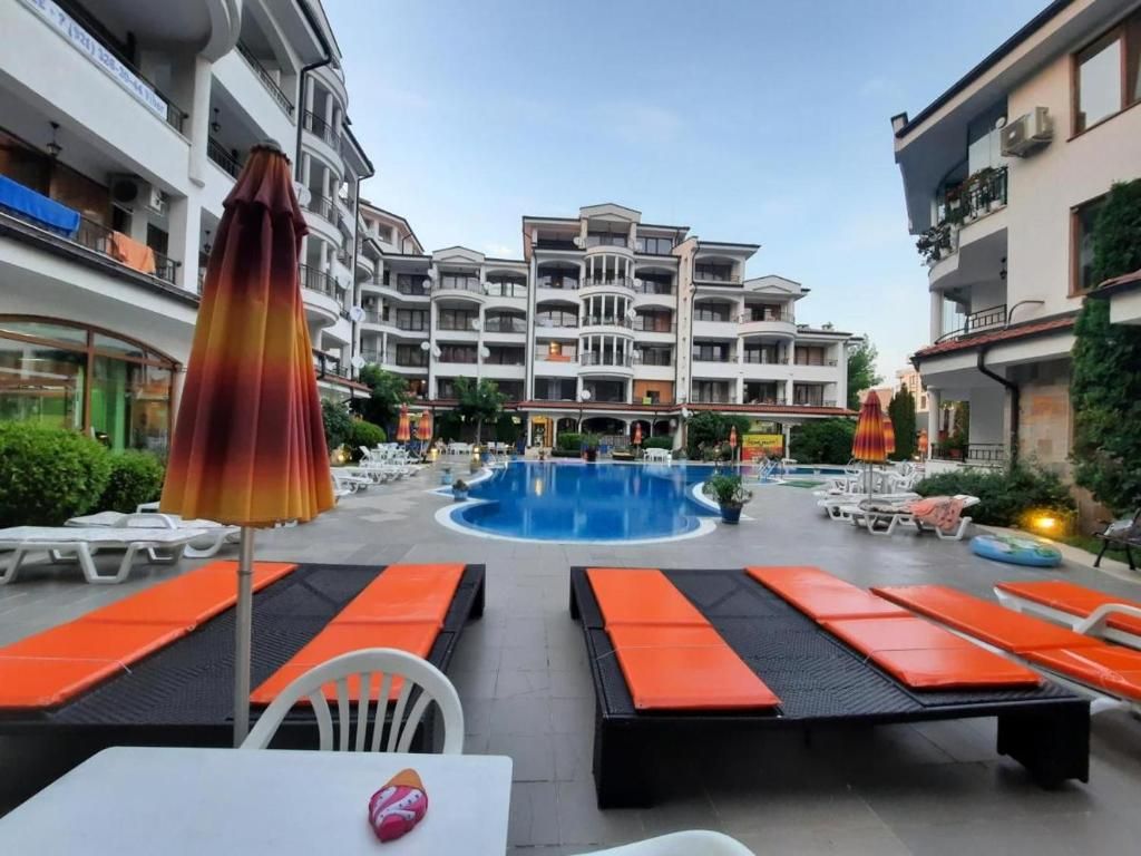 Property photo 2 of 23