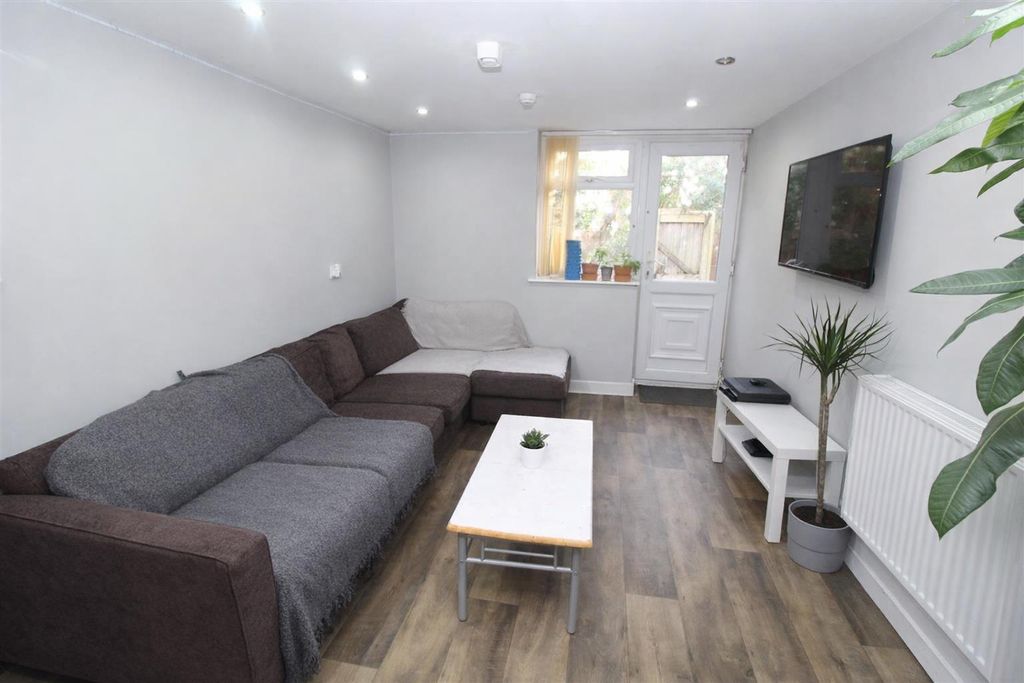 Property photo 1 of 28 45 Myrther 2.Png