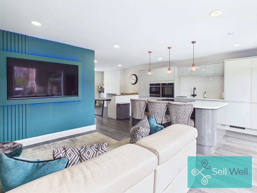 Property photo 2 of 42 Open Plan Living Area