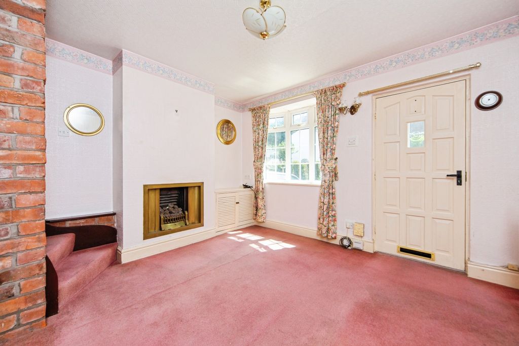 Property photo 3 of 15